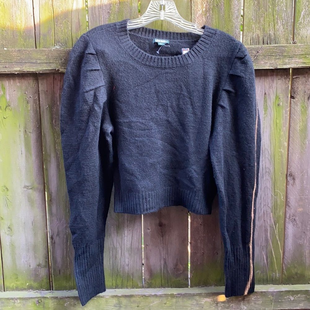 Wild Fable 80’s style sweater sz. S